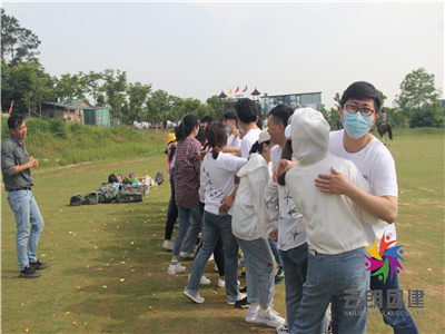 2020南京拓展訓(xùn)練如何挑選專業(yè)的拓展培訓(xùn)公司？