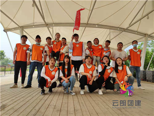 南京戶外拓展訓(xùn)練營(yíng)的價(jià)格