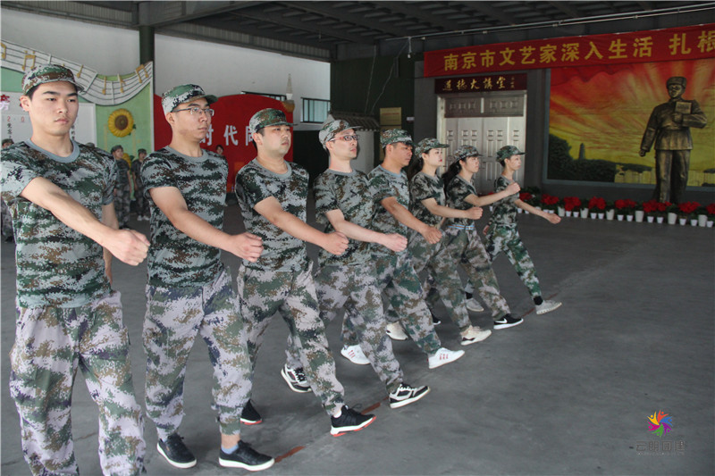 南京軍事拓展訓(xùn)練基地