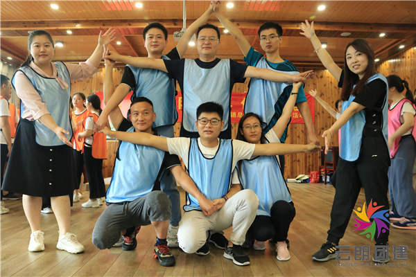 南京定制化團建——伊利月亮灣漂流團建活動
