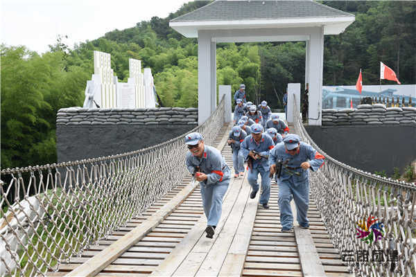 南京拓展訓練.jpg