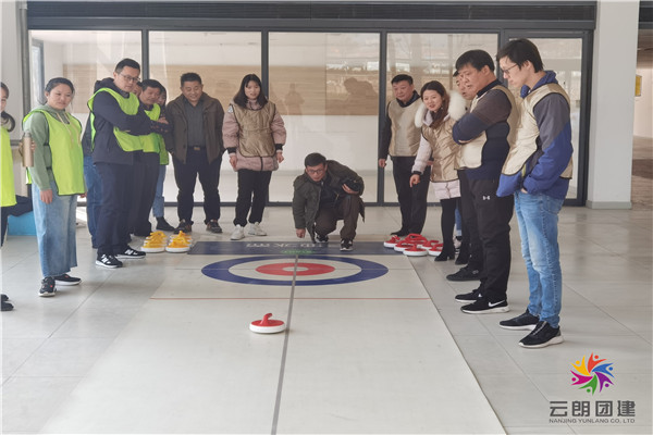 南京室內(nèi)新型主題團(tuán)建活動