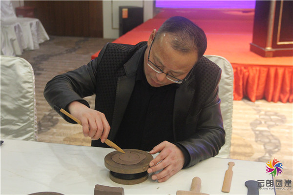 南京三月春日高級(jí)室內(nèi)團(tuán)建活動(dòng)