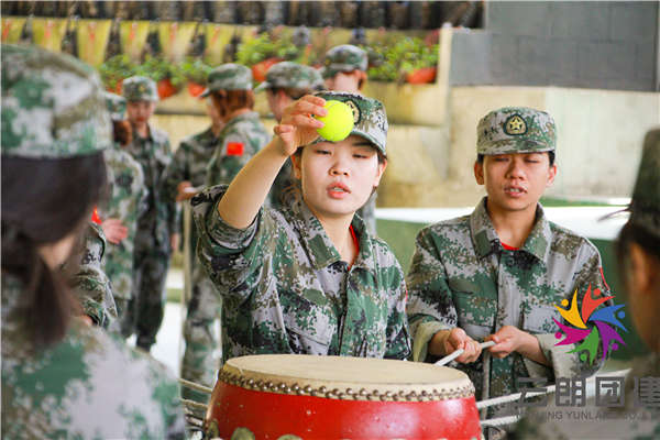 南京拓展訓(xùn)練——芳朵美容軍事化拓展活動(dòng)