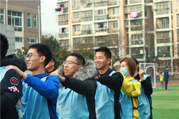 南京戶外拓展團建—白下小學(xué)教師團建活動